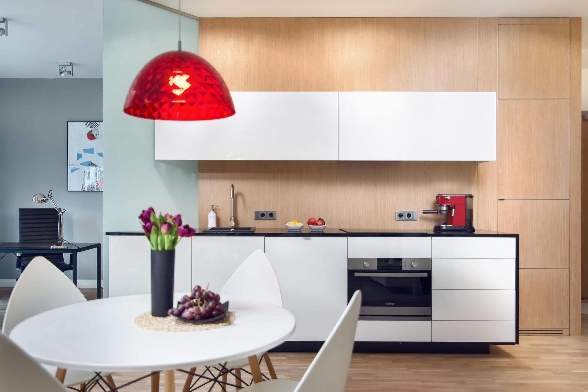 Irs Royal Apartments Apartamenty Irs Nadmorski Dwor Гданск Екстериор снимка